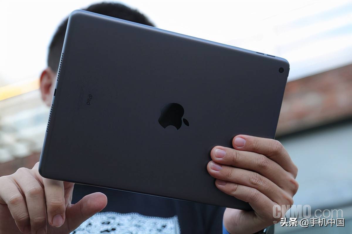 超高性价比iPad 9:升级芯片屏幕 3000元档的唯一选择