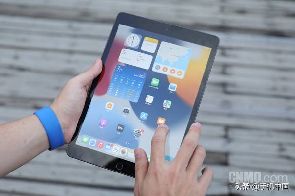 超高性价比iPad 9:升级芯片屏幕 3000元档的唯一选择