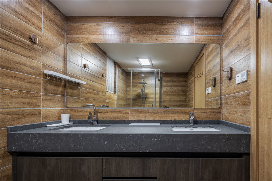 卫生间装修设计、卫生间用什么瓷砖好？