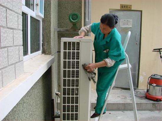 空调室外机怎么清洗